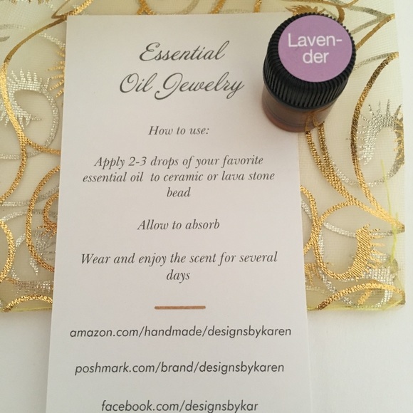 🌿Lotus Aromatherapy Earrings - Picture 3 of 3